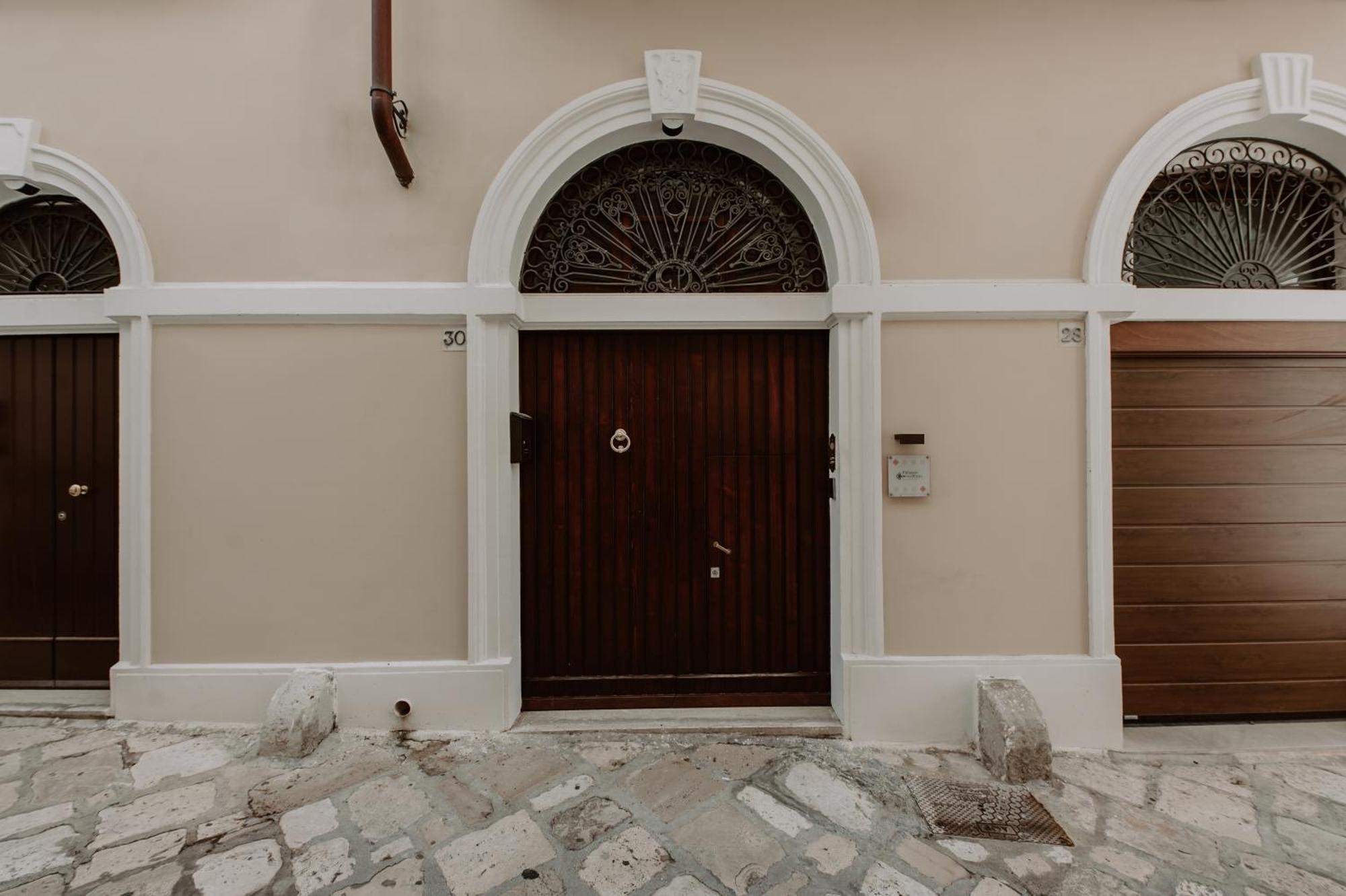 Palazzo Pinto B&B บรินดิซิ ภายนอก รูปภาพ